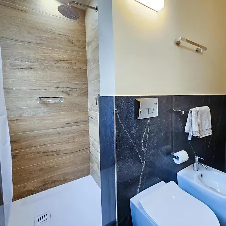Wade Milano - San Raffaele Apartment